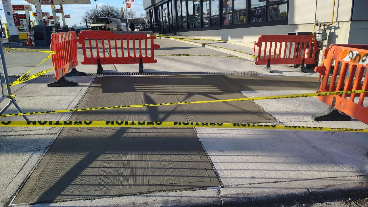 Smooth sidewalk Repair